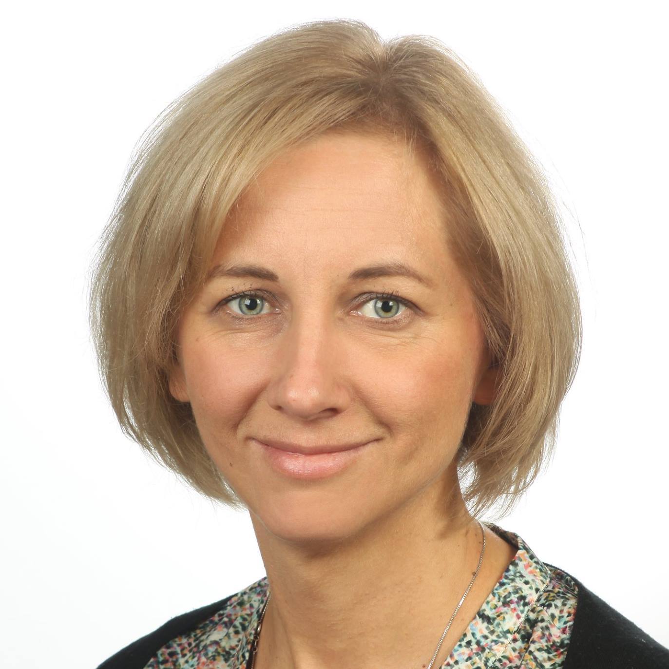 dr Izabela Grzankowska